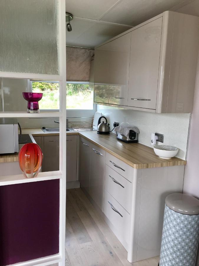 Coastal Cabin Chalet Roch Εξωτερικό φωτογραφία